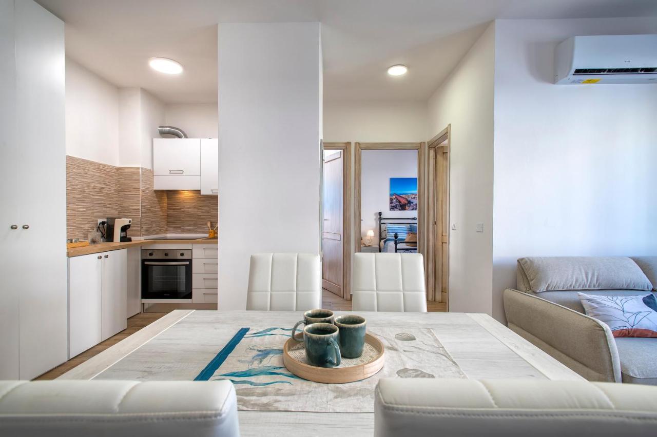 Pufferfish Apartment With Private Terrace Alghero Ngoại thất bức ảnh
